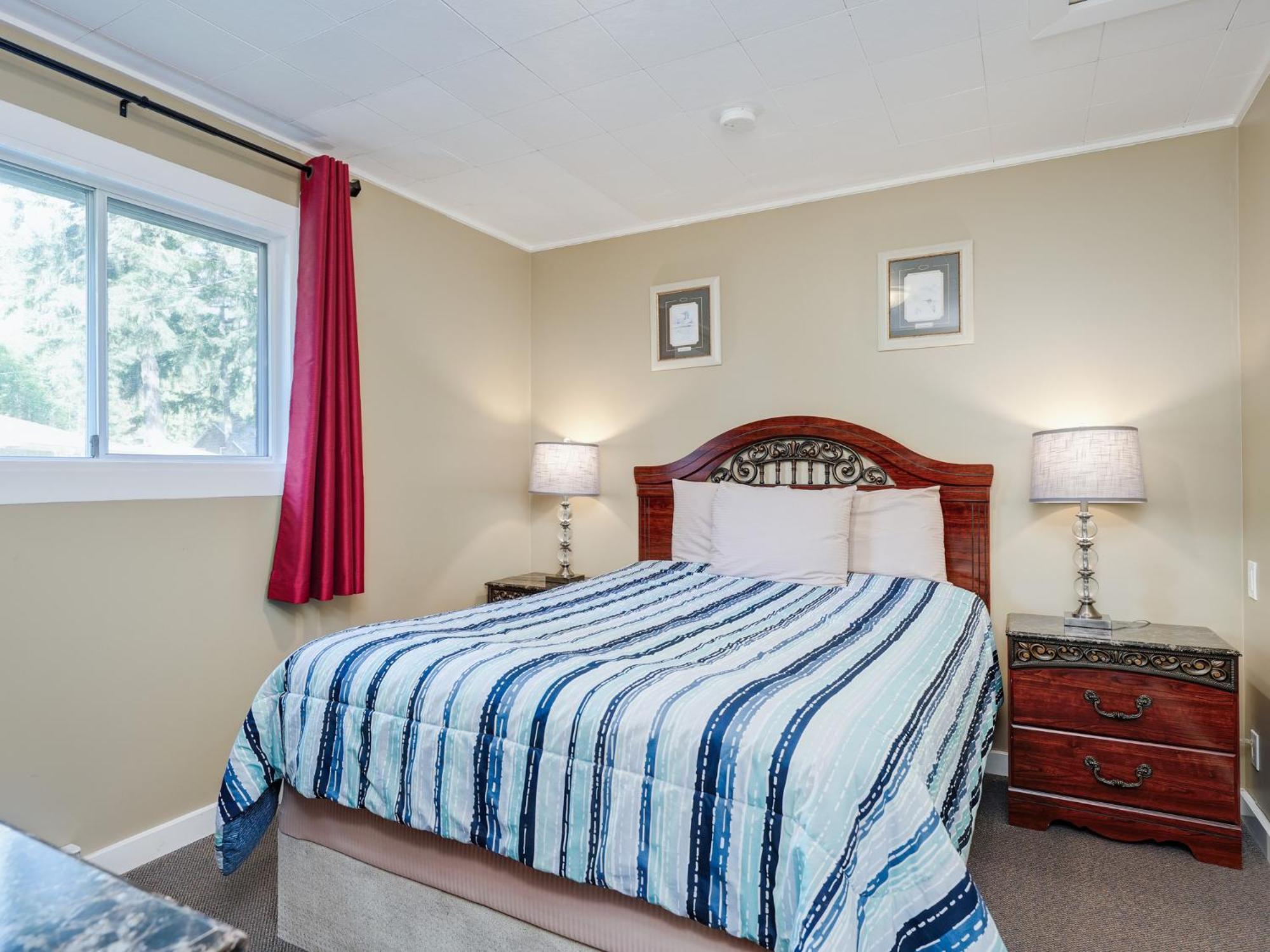Malahat Bungalows Motel Luaran gambar